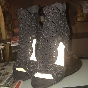 Misguided black heels laser cut brand perfect con